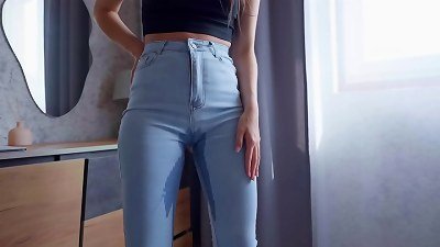 天哪，我尿了我的牛仔裤！吐口水 绝望 撒尿